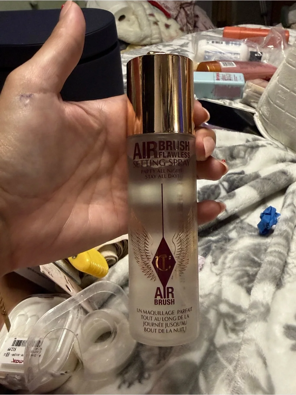 Charlotte Tilbury Airbrush Flawless Setting Spray - Rose Gold Cap, Clear Bottle